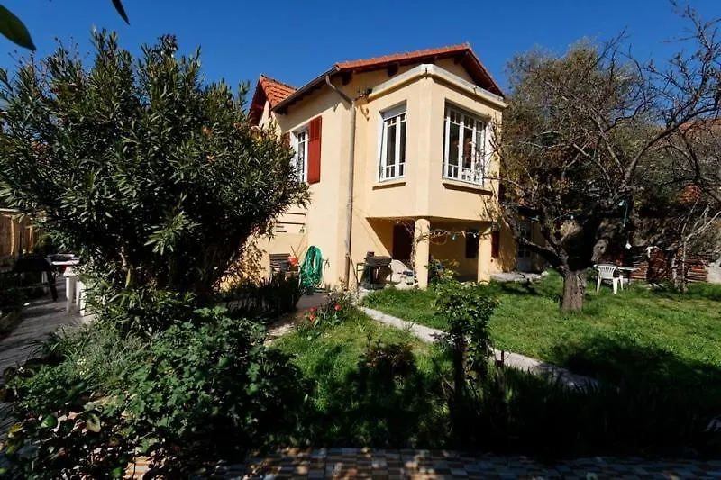 Etage De Maison Centre-Ville Aix En Provence Aix-en-Provence Apartamento